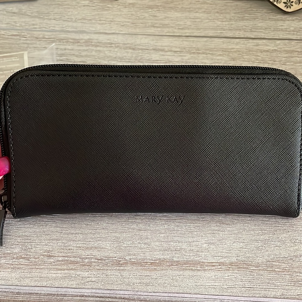 Essential brush collection - Picture 3 of 4
